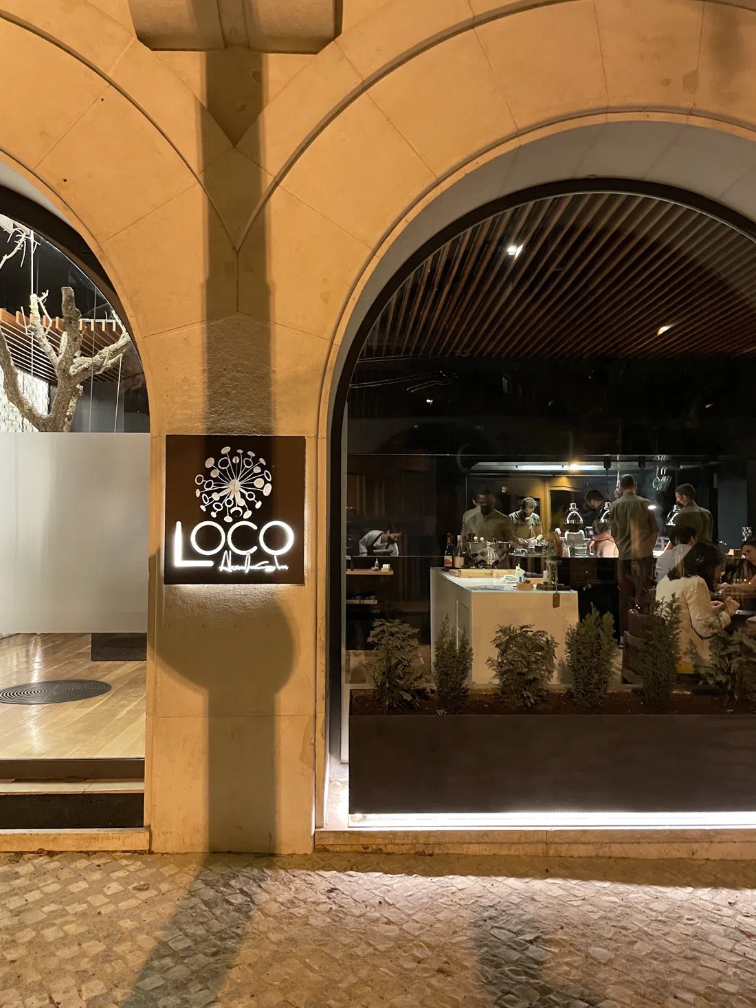 Loco, Lisbon