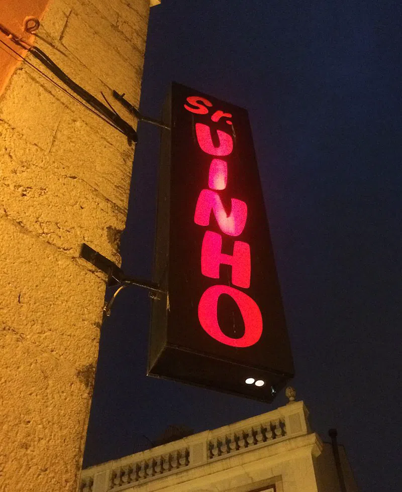 Sr. Vinho (Senhor Vinho), Lissabon