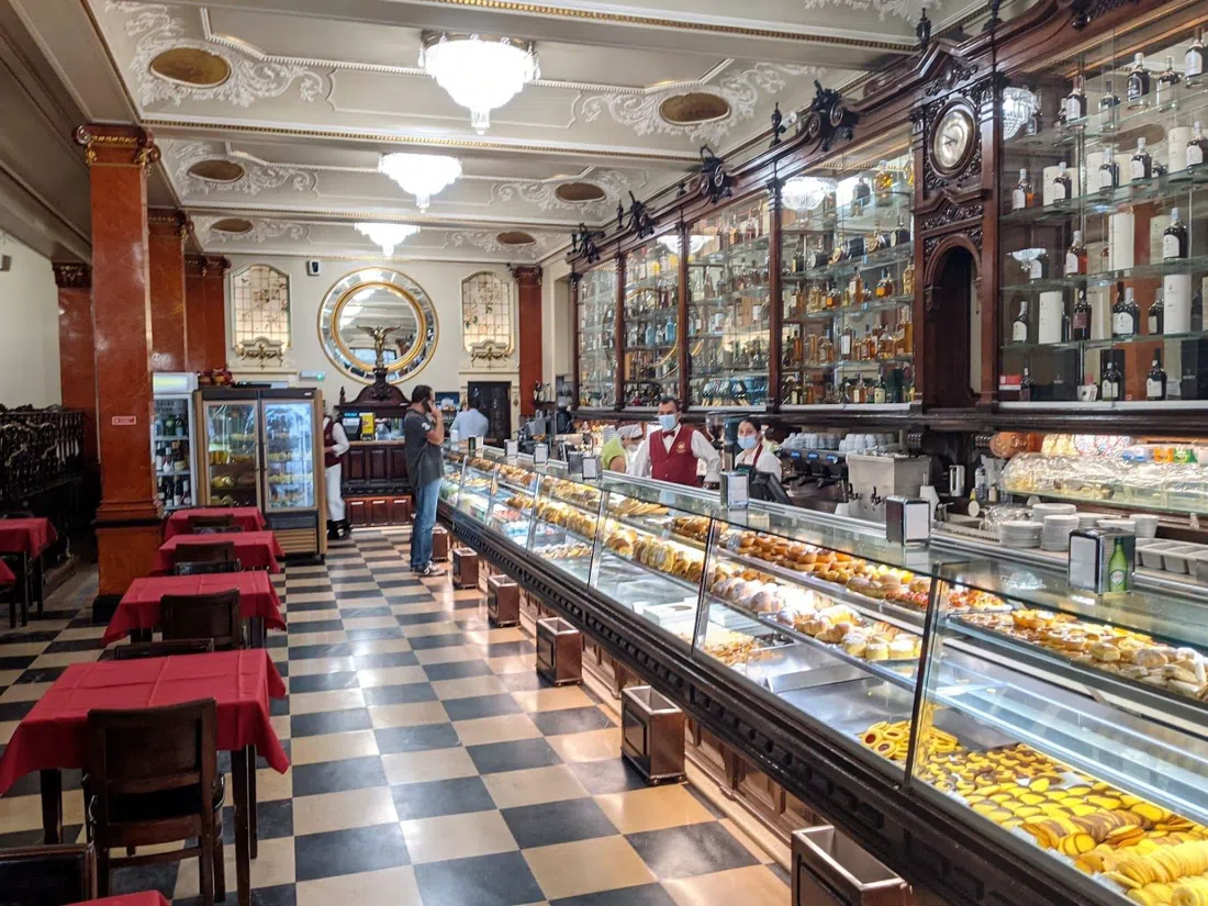 Pastelaria Versailles, Lisboa