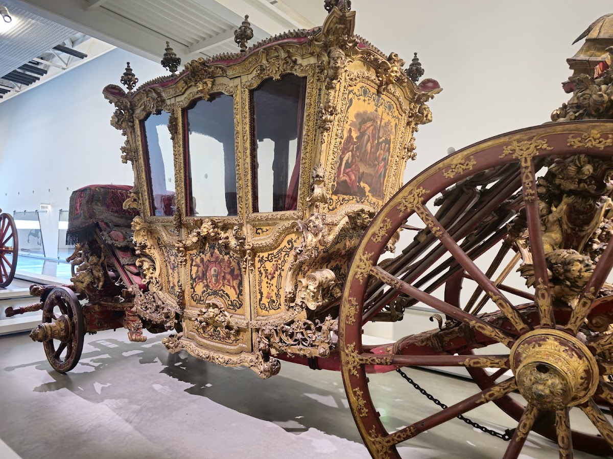 Coach Museum (Museu Nacional dos Coches) — photo 3